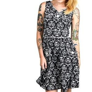 Folter skull chandeleir dress pinup goth dark fairy whims goth
